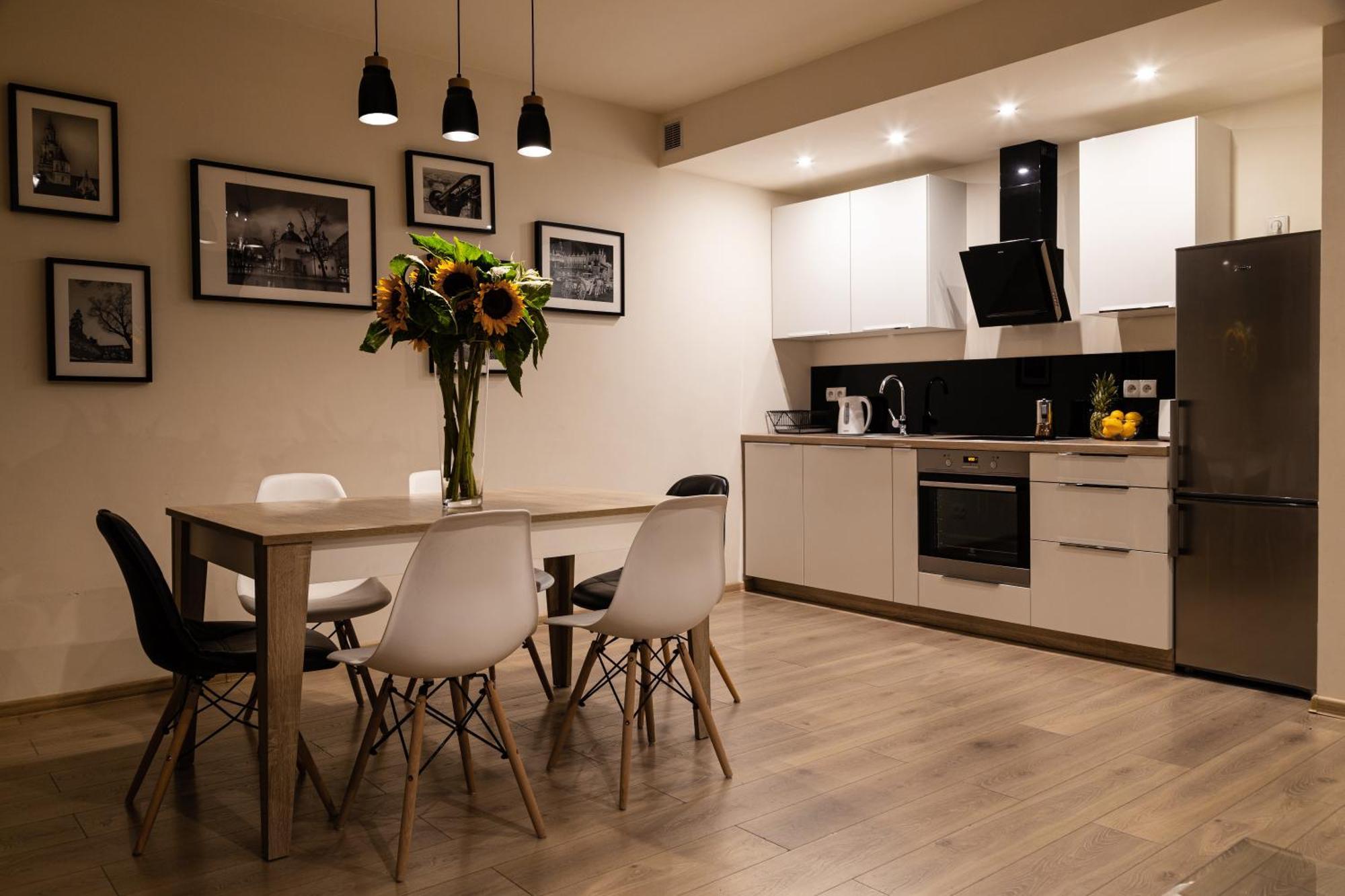 Tyzenhauz Apartments Old Town Krasków Εξωτερικό φωτογραφία