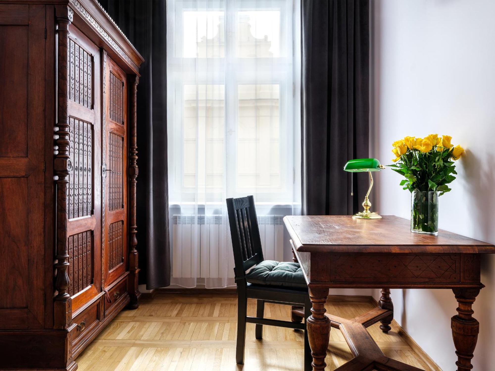 Tyzenhauz Apartments Old Town Krasków Δωμάτιο φωτογραφία