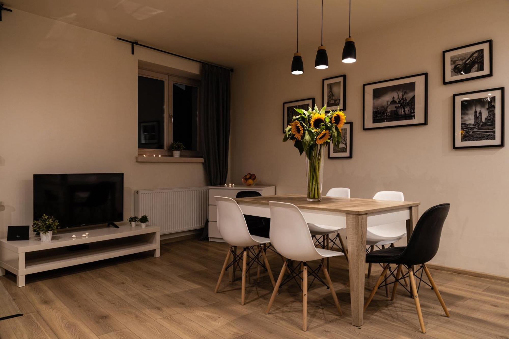 Tyzenhauz Apartments Old Town Krasków Εξωτερικό φωτογραφία